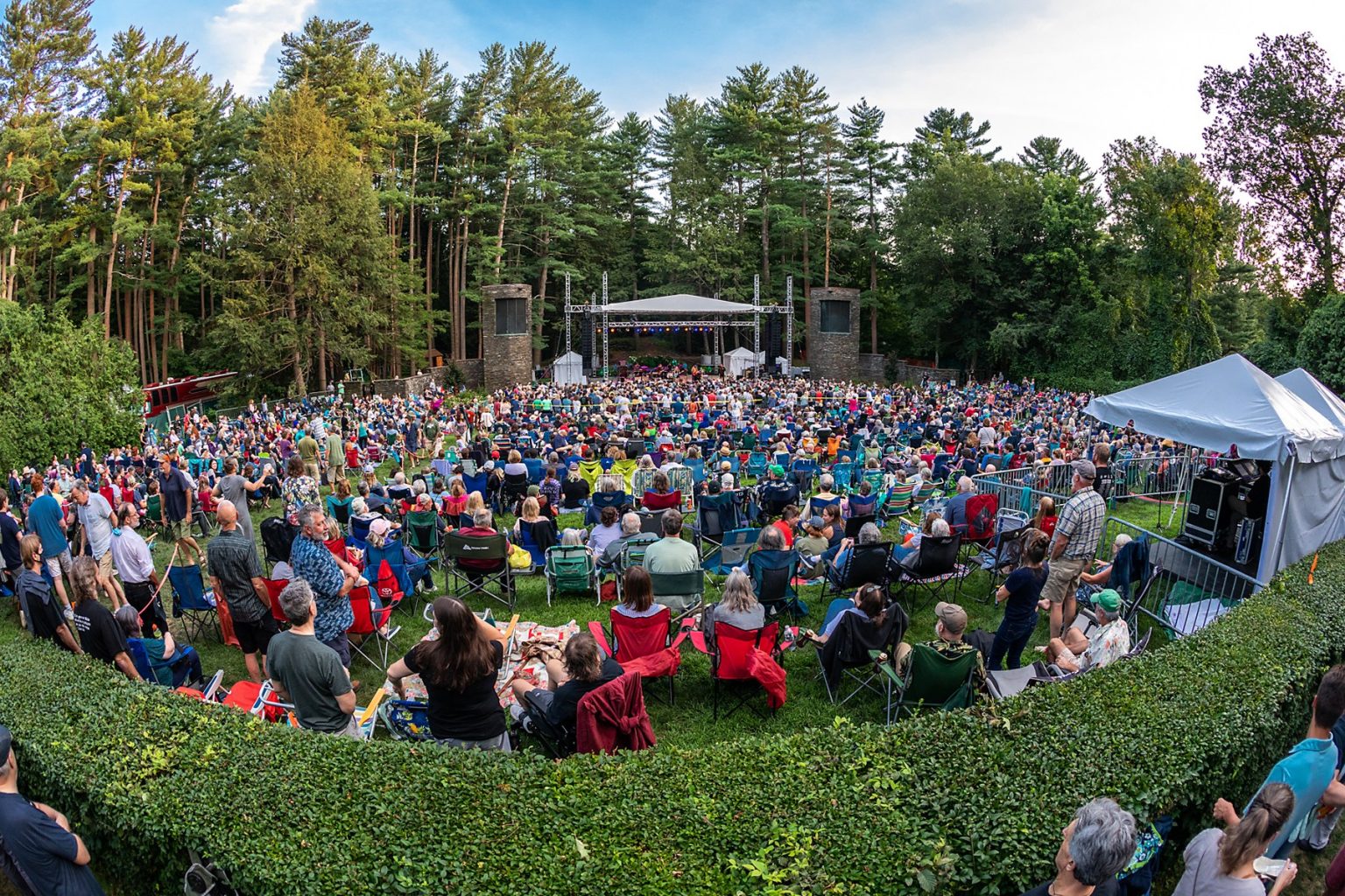 Pines Theater Look Park